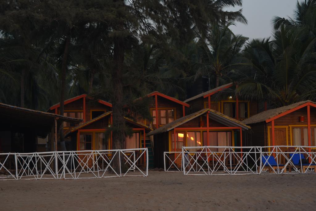 Agonda Beach Bumps Exterior foto