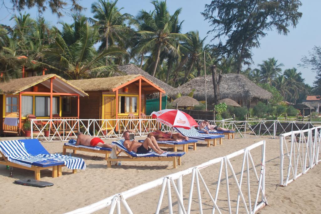 Agonda Beach Bumps Exterior foto