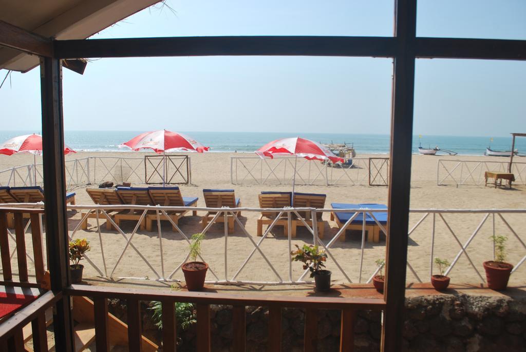 Agonda Beach Bumps Exterior foto