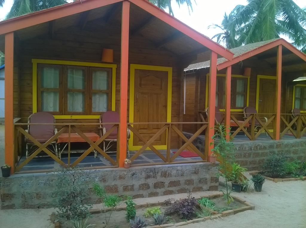 Agonda Beach Bumps Exterior foto